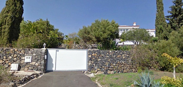 Eingang zum Grundstück der Hacienda bei Arona Teneriffa Eingang zum Grundstück der Hacienda bei Arona Teneriffa