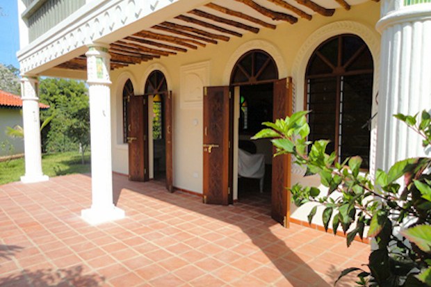 Terrasse der Villa