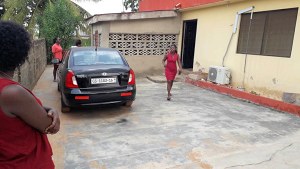 Stellplatz vom Wohnhaus