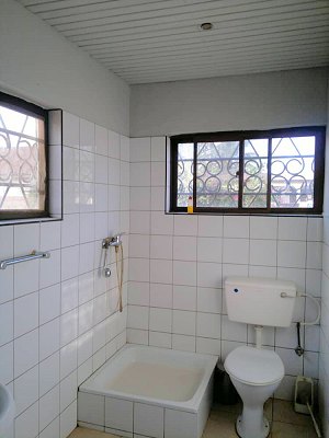 Duschbad im Angestelltenhaus