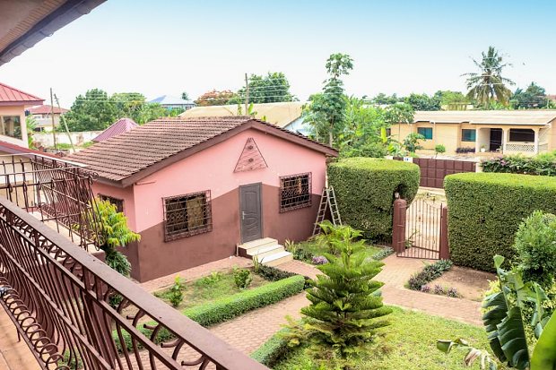 Blick vom Balkon des Wohnhauses