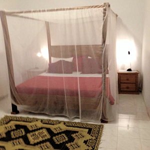 Zimmer im Mehrfamilienhaus