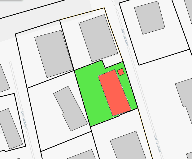 Grundst�ck vom Wohnhaus Einfamilienhaus