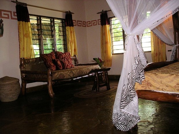 Schlafzimmer vom Wohnhaus in Kenia