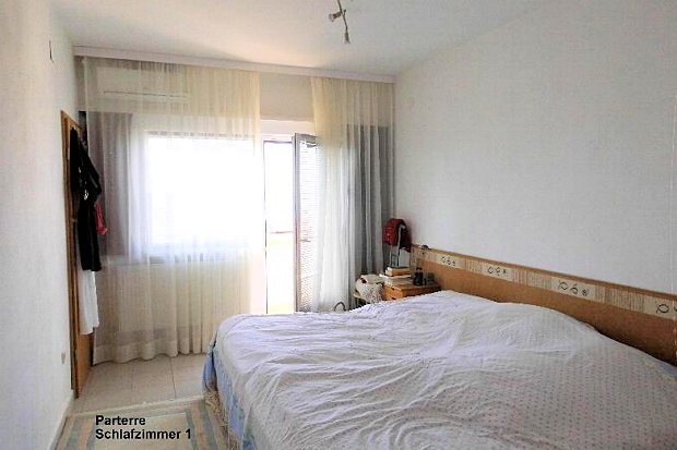 Schlafzimmer vom Wohnhaus in Kozino