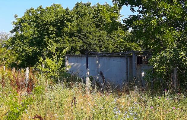 Garagen Ruine auf dem Industriegrundstck in Plovdiv Bulgarien