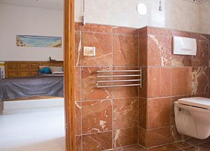 Bad vom Wohnhaus einer G�stewohnung