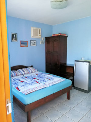 Wohnhaus mit Gstezimmer in Badian Cebu