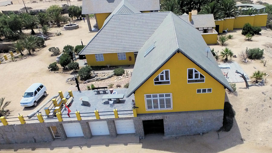 Wohnhaus vom Eigner des Ferienhofes in Namibia