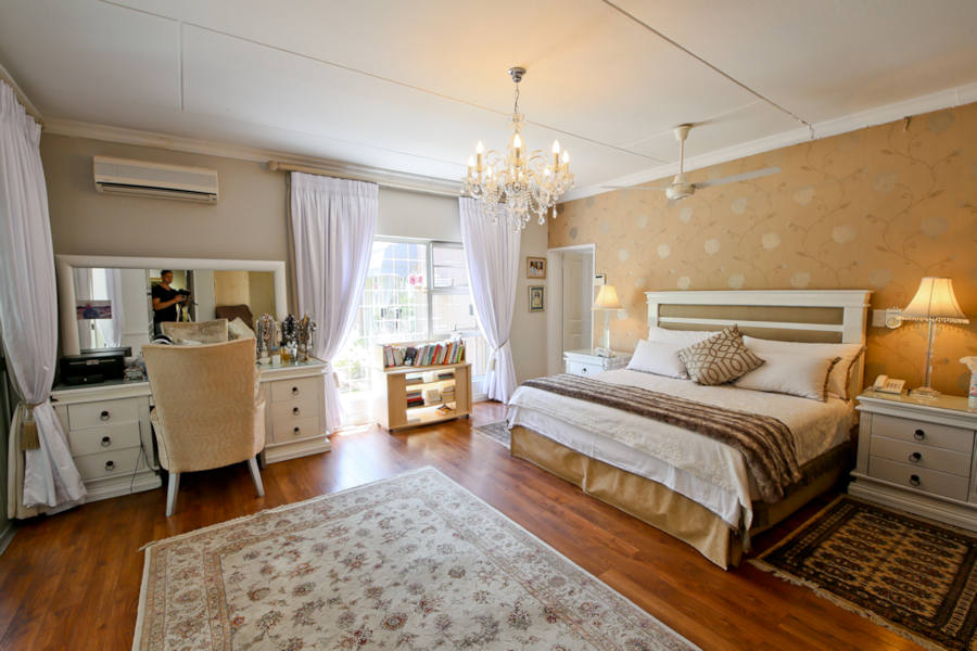 Schlafzimmer im Einfamilienhaus