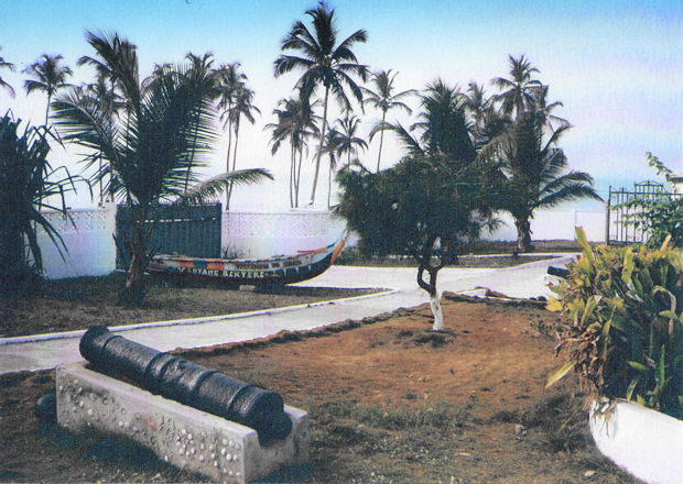 Grundstück vom Ferienhaus Wohnhaus Grundstück vom Ferienhaus Wohnhaus