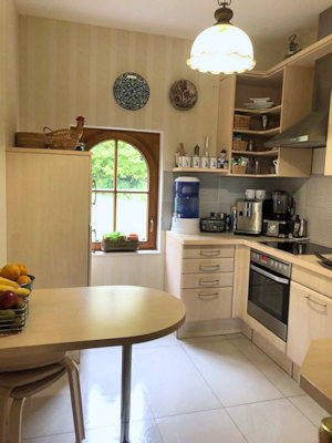 Küche des Einfamilienhauses Küche des Einfamilienhauses