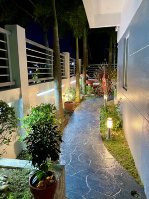 Garten des Wohnhauses im Ridgeview Estates Nuvali