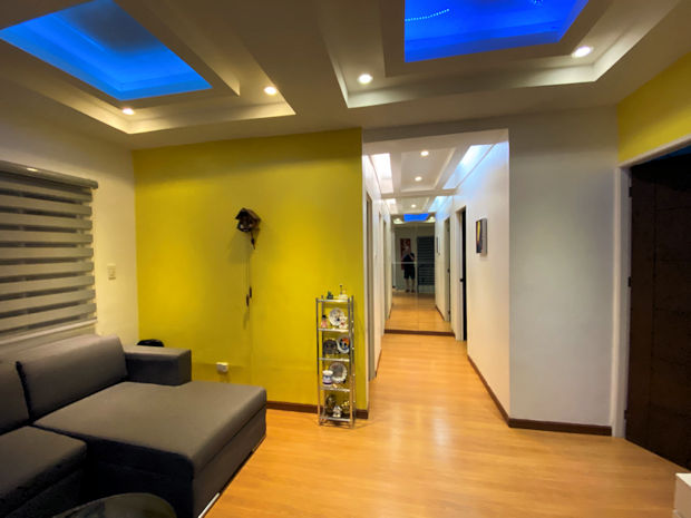 Raum des Wohnhauses in Canlubang