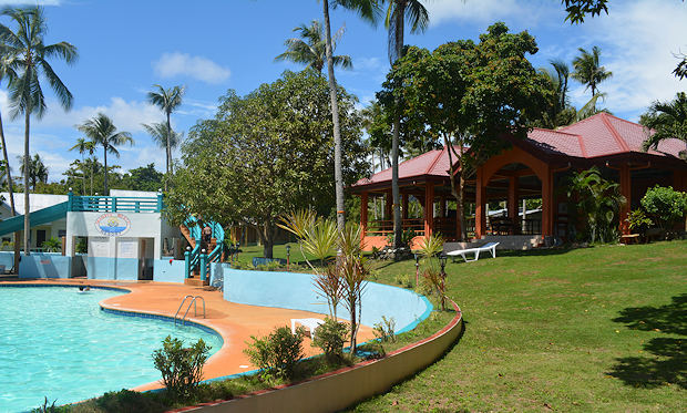 Pool der Ferienanlage