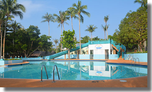 Pool der Tauchbasis auf Leyte Philippinen Pool der Tauchbasis auf Leyte Philippinen