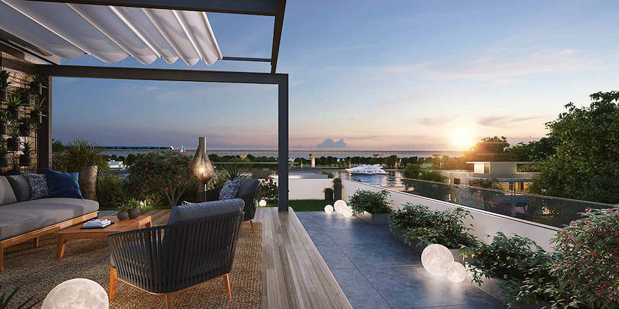 Terrasse einer Luxusvilla am Water Canal in Dubai