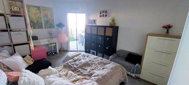 Schlafzimmer der Wohnung in Nizza