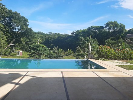 Pool Salzwasserpool vom Einfamilienhaus