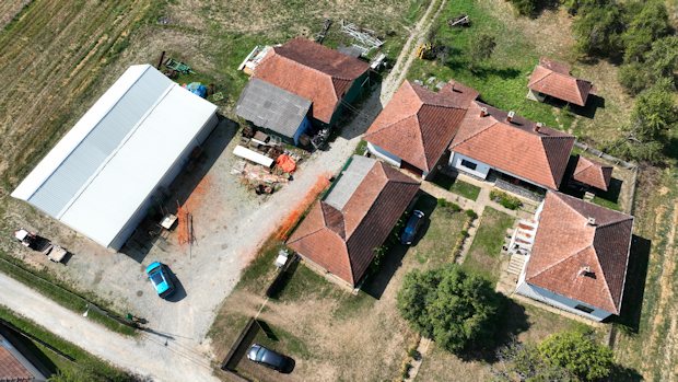 Wohnhuser fr Angestellte der Apfelplantage