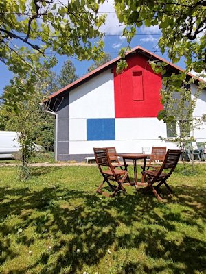 Seitenansicht vom Wohnhaus