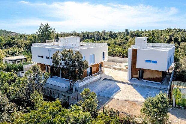 Haus Villa am Meer Adria in Montenegro zum Kaufen