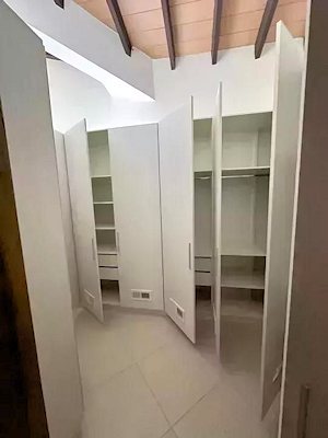 Ankleide vom Wohnhaus