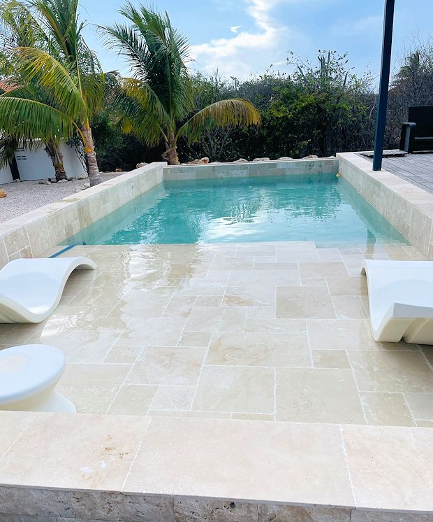 Pool vom Penthouse Apartmenthaus auf Bonaire