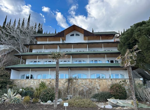 Apartmenthaus mit Meerblick im Ferienresort Krym