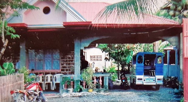 H�user in Bugasong Antique Panay