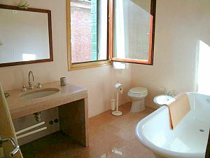 Badezimmer im Einfamilienhaus