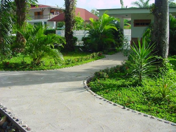 Eingangsbereich der Reparaturwerkstatt f�r Motorboote