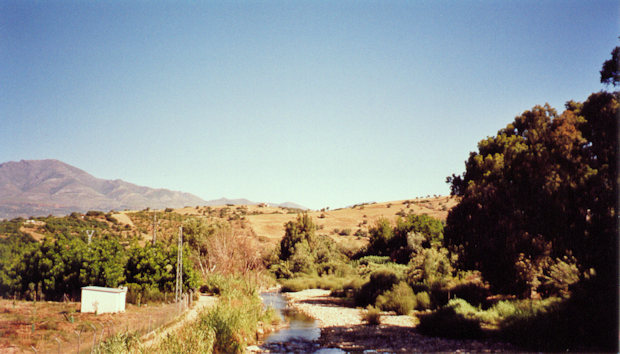 Weg zum Baugrundstck bei Coin