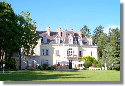 Schlossanwesen in Frankreich zum Kaufen