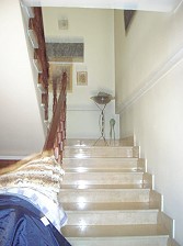 Treppenaufgang im Einfamilienhaus