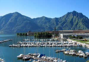 Yachthafen am Lago in Lovere Italien
