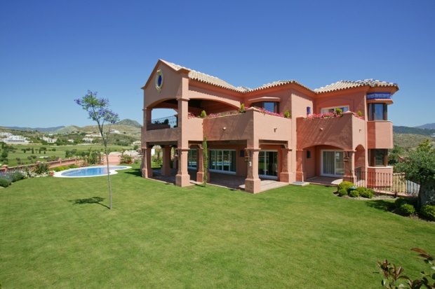 Benahavis Malaga Villa mit Pool zum Kaufen