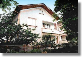 Zweifamilienhaus in Hisar bei Plovdiv Bulgarien zum Kaufen