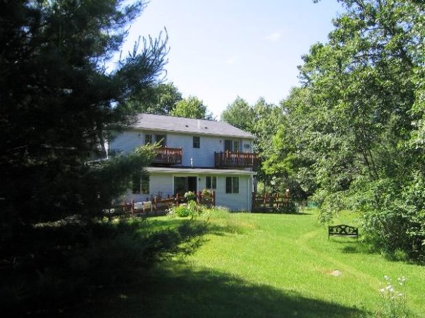 Garten vom Einfamilienhaus