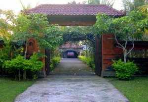 Eingang vom Grundst�ck des Einfamilienhauses