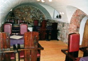 Weinkeller der Hotelanlage in Litauen