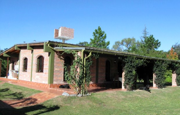 Ferienhaus bei Salta mit Pferderanch und G�stehaus