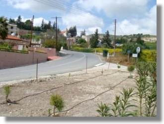 Grundstck im Dorf Nata auf Zypern