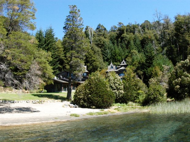 Villa am See in Argentinien