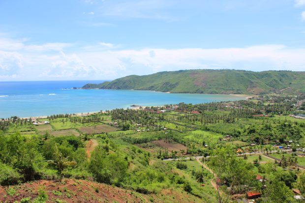 Ausblick vom Baugrundst�ck auf Lombok Indonesien