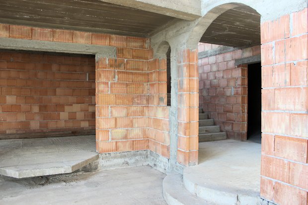 Wohnhaus im Rohbau in Sura Mare Rumnien