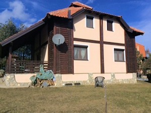 Ferienhaus mit Terrasse bei Zlatibor Serbien