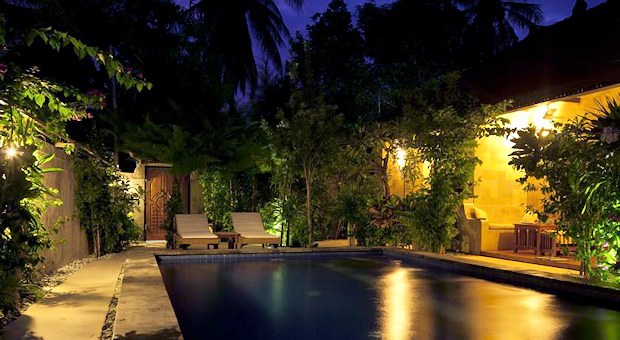 Ferienh�user am Abend