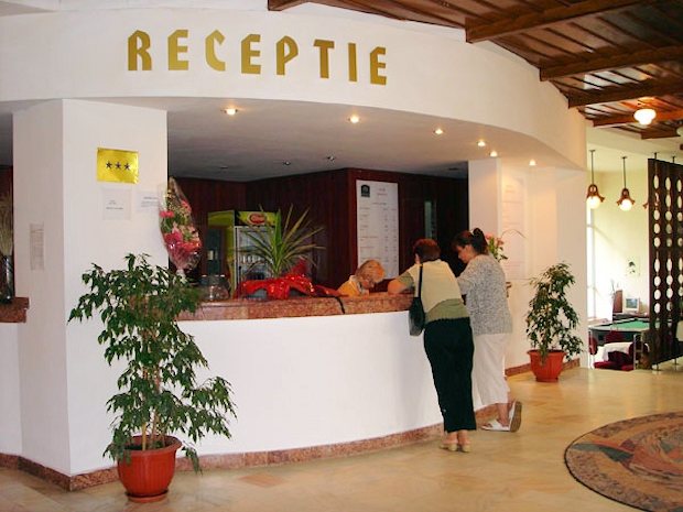 Rezeption vom Hotel