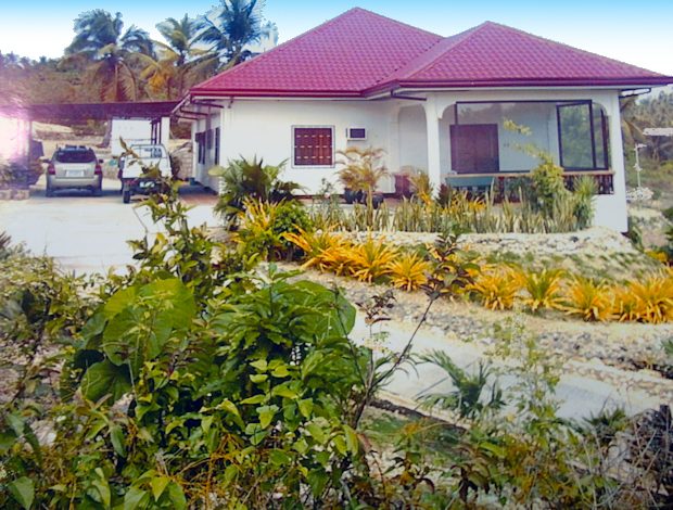 Wohnhaus mit G�stehaus bei Moalboal auf Cebu
